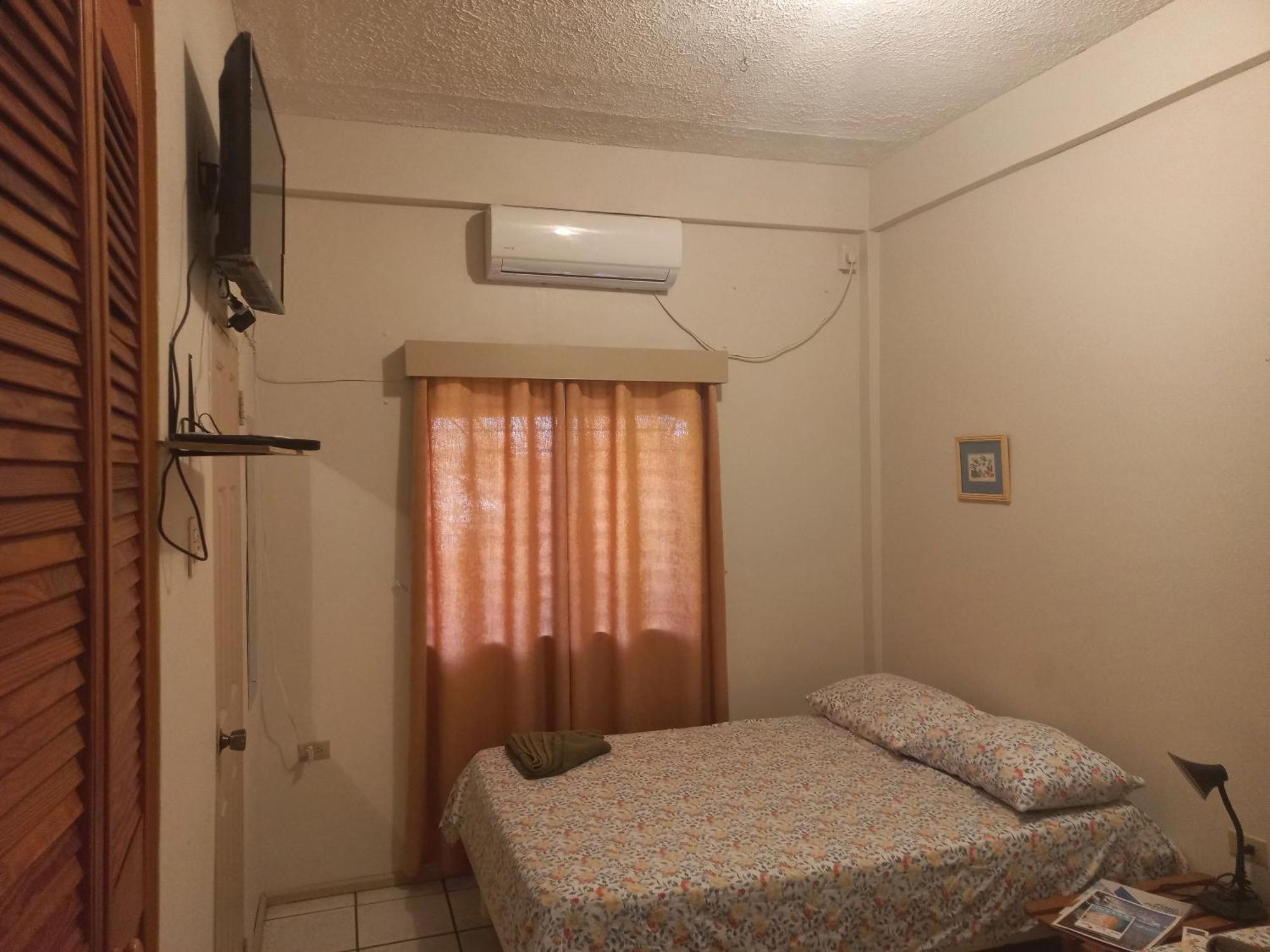 The Seaside Garden Guesthouse Buccoo Luaran gambar